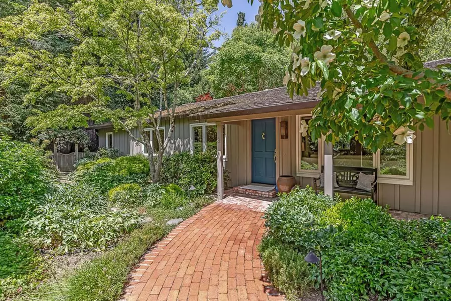 3 Wyndham DR, Portola Valley, CA 94028
