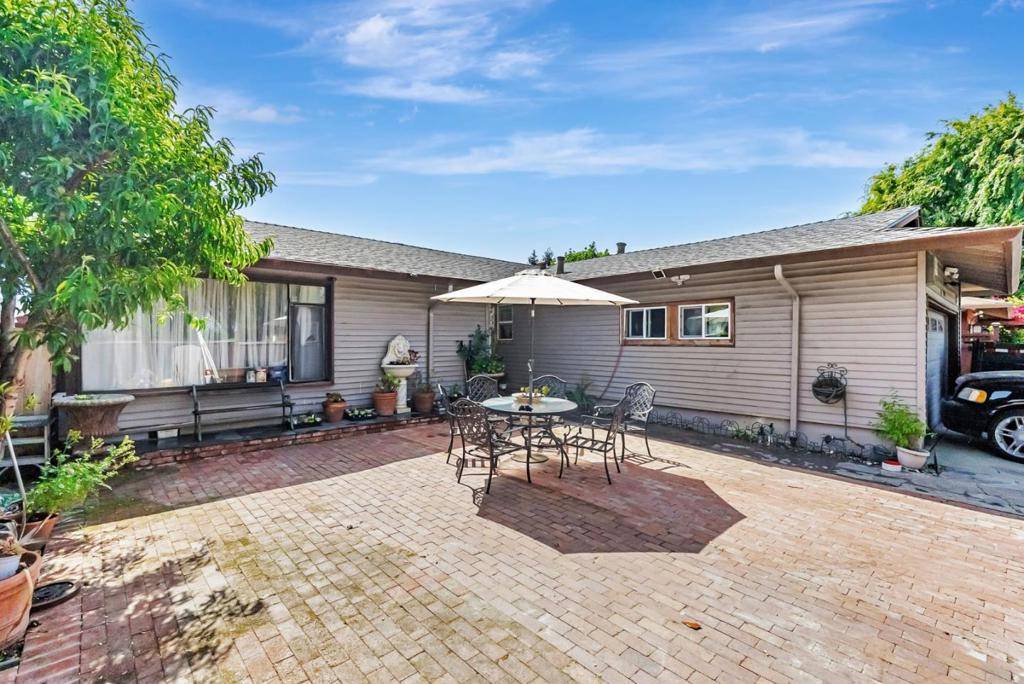 Hayward, CA 94545,26280 Adrian AVE