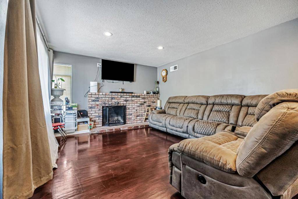 Hayward, CA 94545,26280 Adrian AVE
