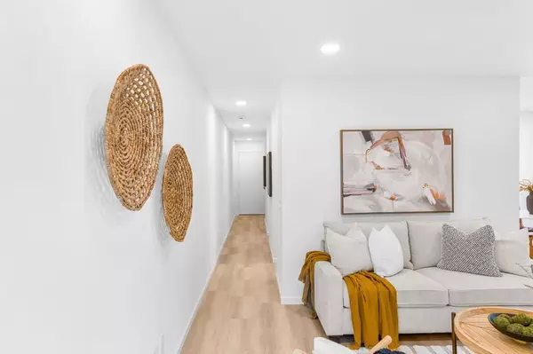 Oakland, CA 94611,3751 Harrison #101