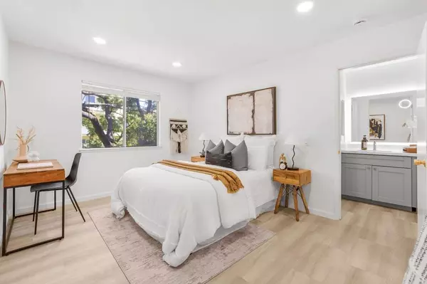 Oakland, CA 94611,3751 Harrison #101