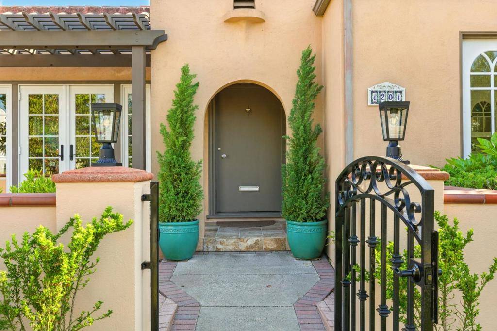 Burlingame, CA 94010,1201 Bernal AVE