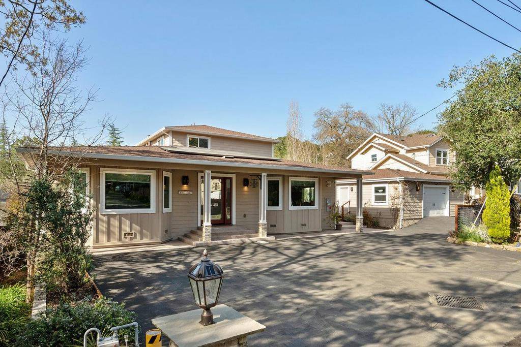 227 Theodor LN, Sonoma, CA 95476