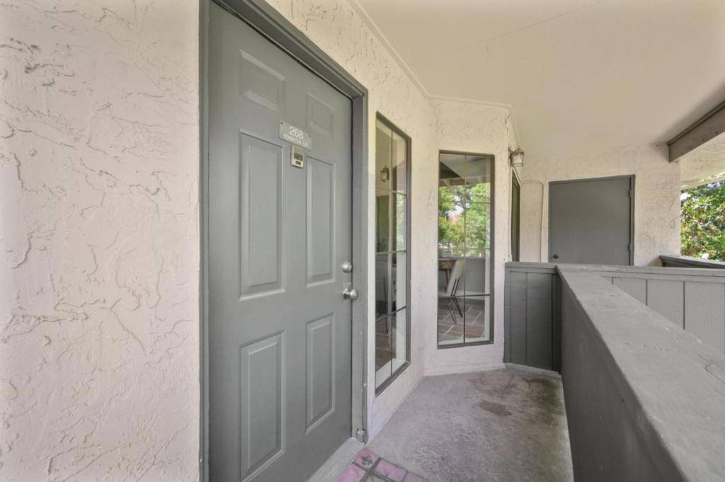 San Jose, CA 95111,268 Kenbrook CIR