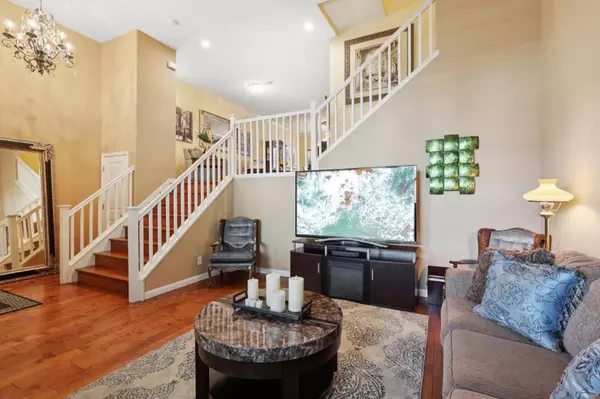 Campbell, CA 95008,178 Salmar TER