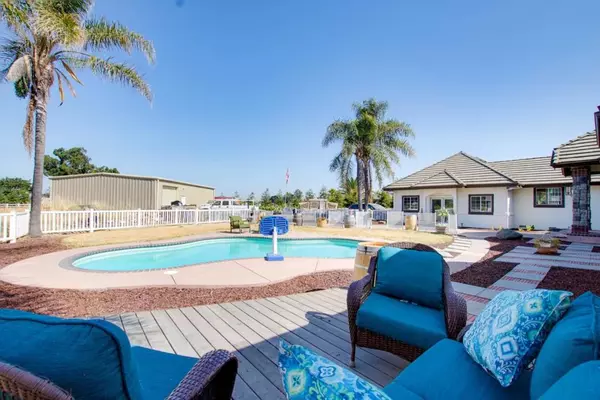 Hollister, CA 95023,160 Tevis TRL