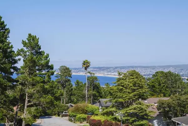 Monterey, CA 93940,15 Pinehill WAY