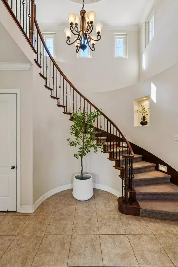 Morgan Hill, CA 95037,19011 Clayton AVE