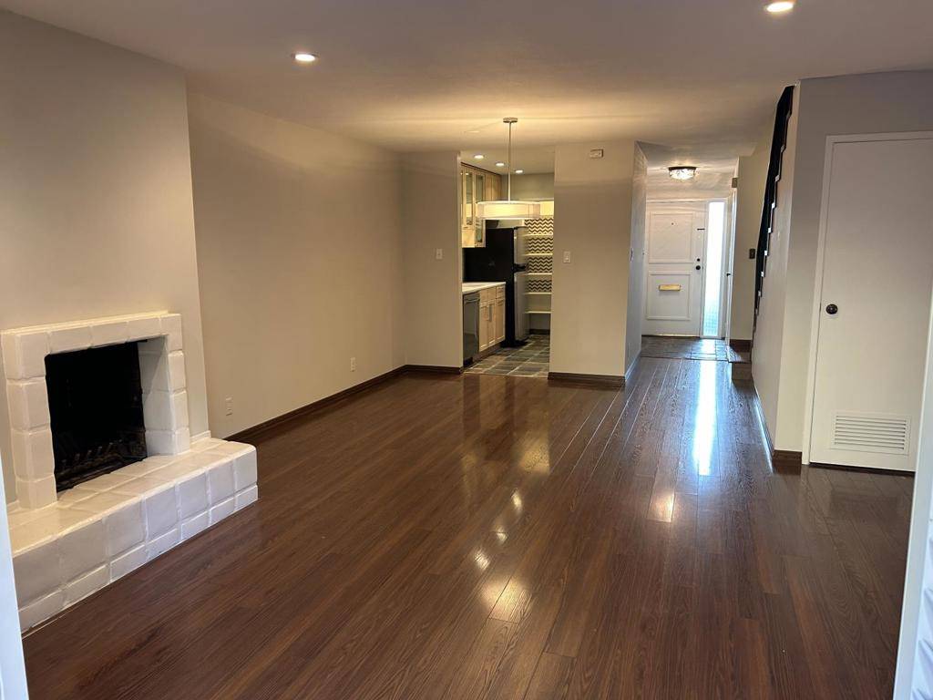San Mateo, CA 94401,940 Peninsula AVE