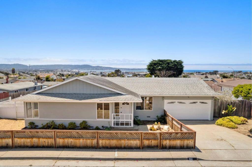1861 Saint Helena ST, Seaside, CA 93955