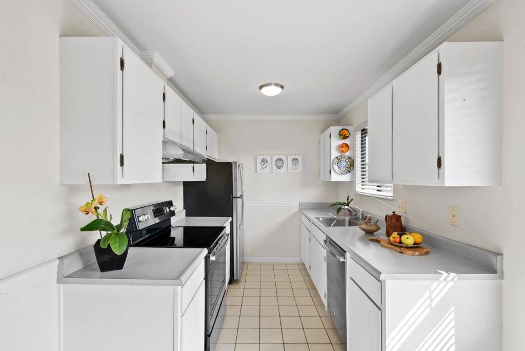 San Mateo, CA 94401,430 Grand BLVD #3