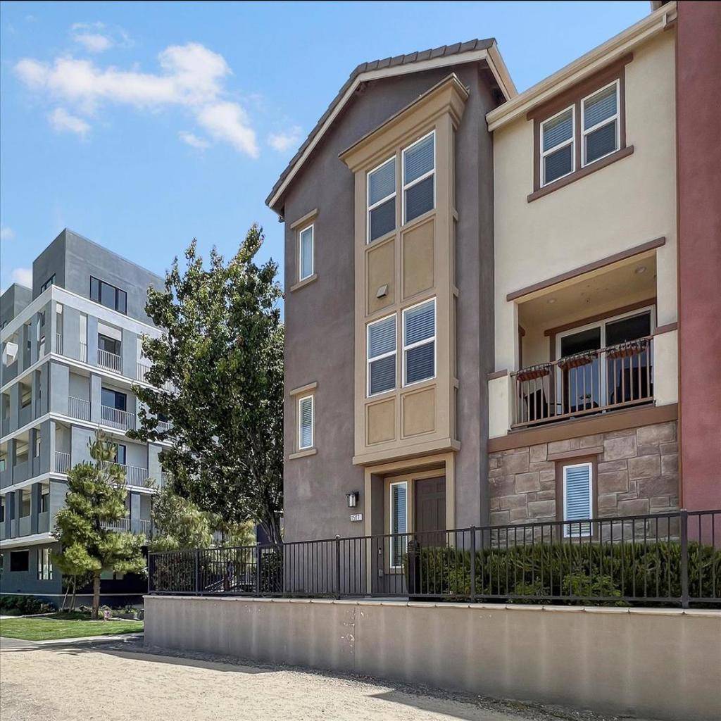 Milpitas, CA 95035,1507 Canal ST
