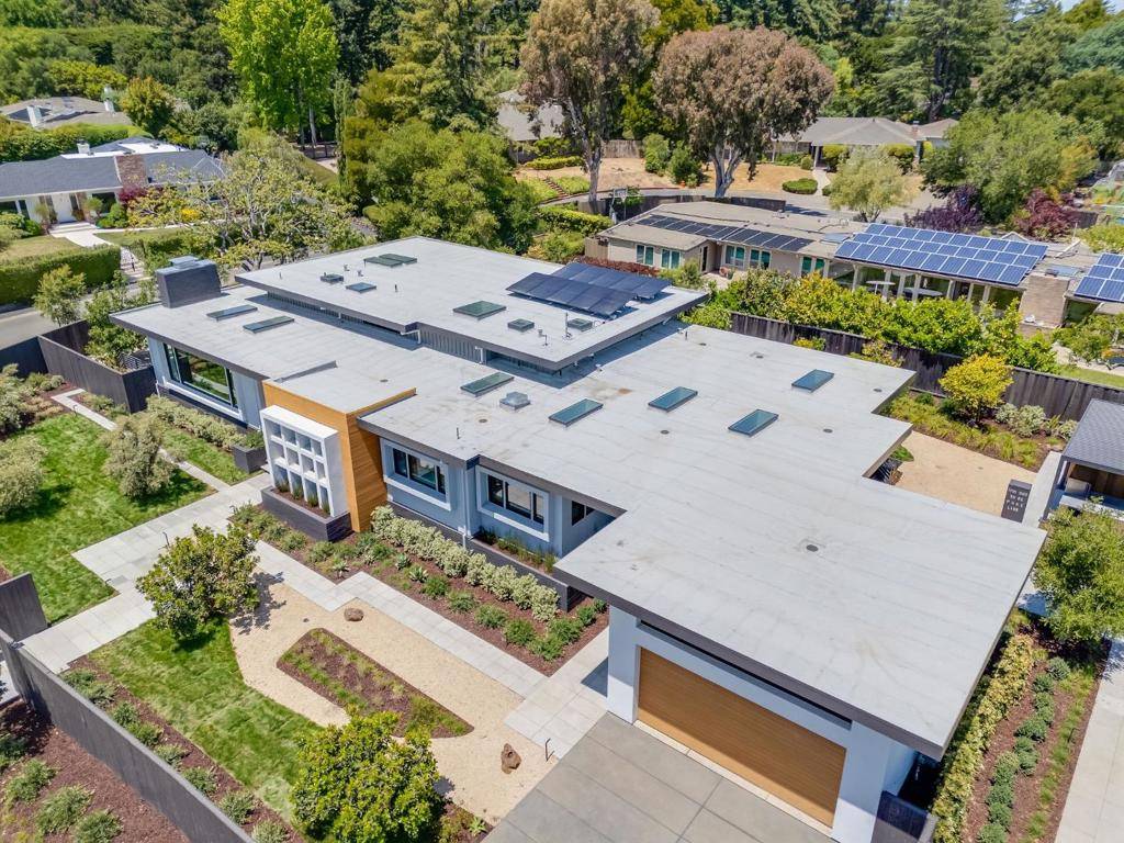 Hillsborough, CA 94010,695 Fairway CIR