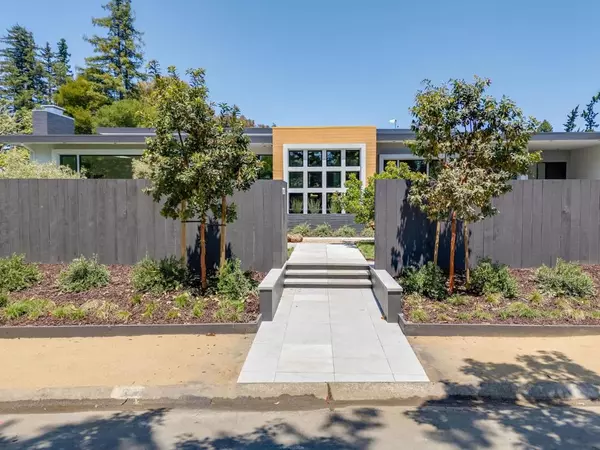 Hillsborough, CA 94010,695 Fairway CIR