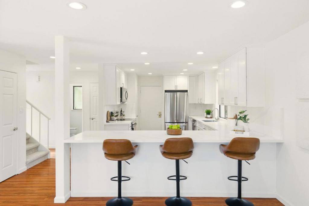 Cupertino, CA 95014,20310 Pacifica DR
