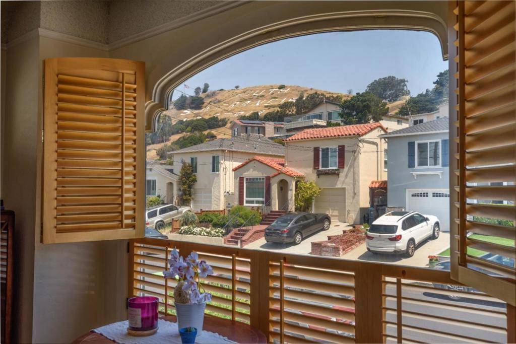South San Francisco, CA 94080,513 Park WAY