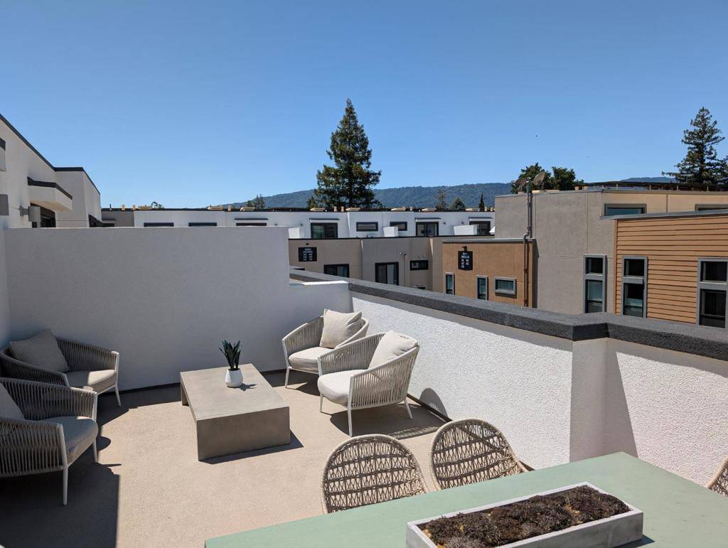 10740 Elm CIR #87-17 Plan 2, Saratoga, CA 95070