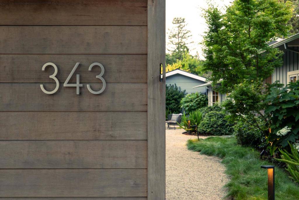 343 Lloyden Park LN, Atherton, CA 94027