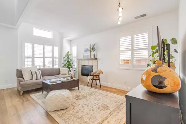 San Jose, CA 95138,425 Knollcrest AVE