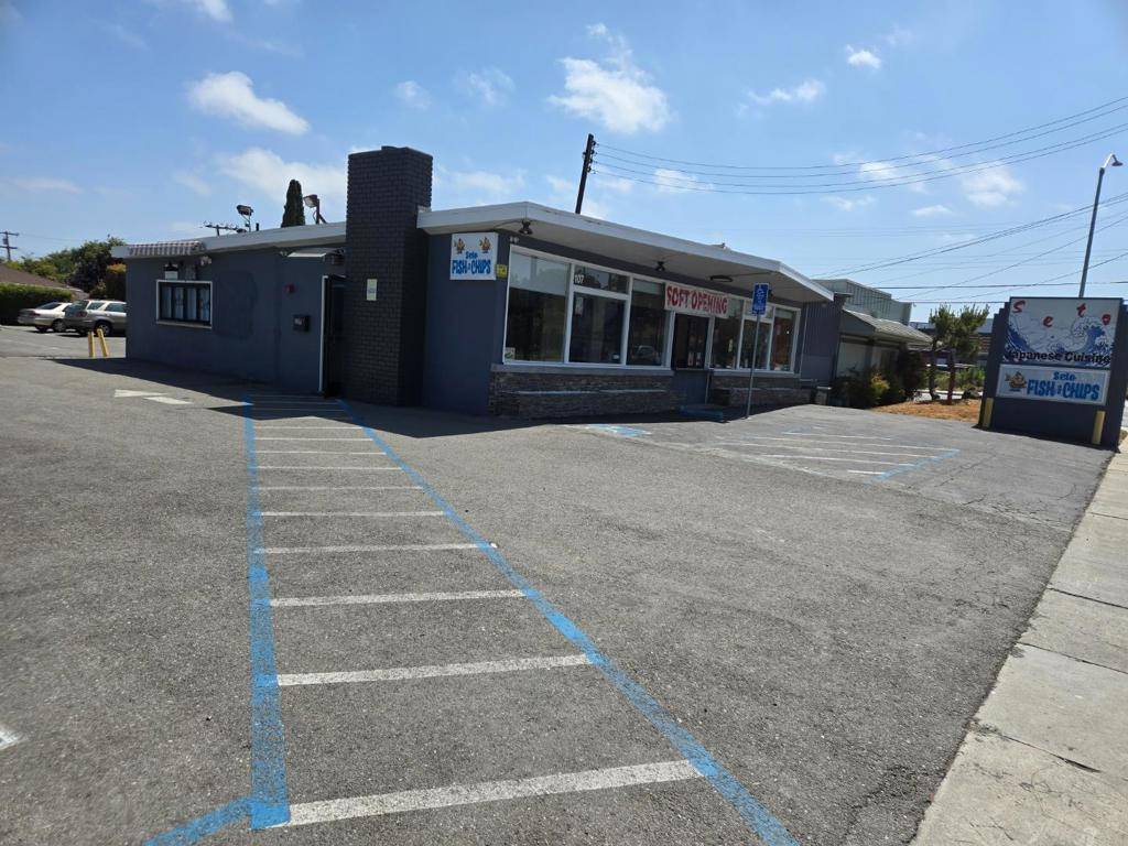 Sunnyvale, CA 94085,107 W Maude AVE