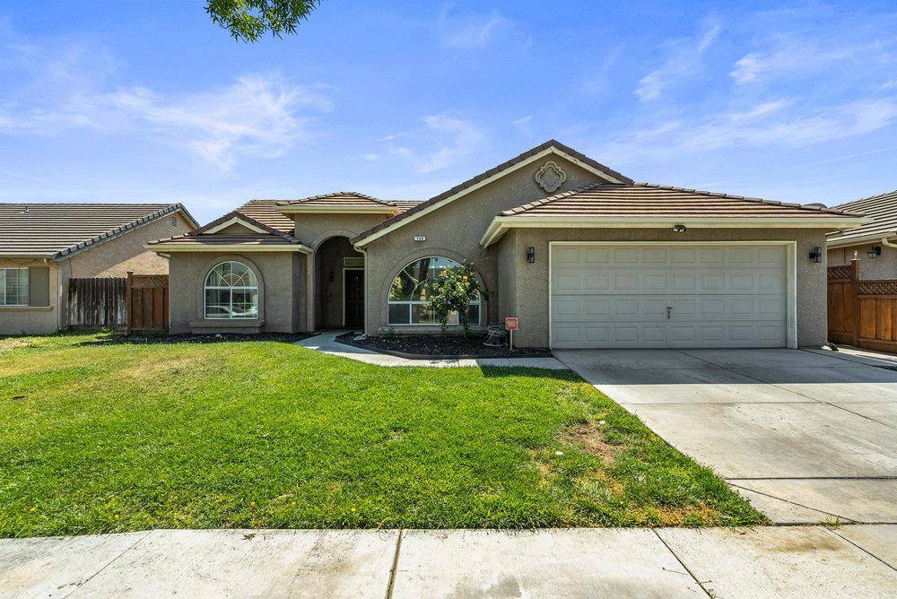 Los Banos, CA 93635,748 Ashbury CT