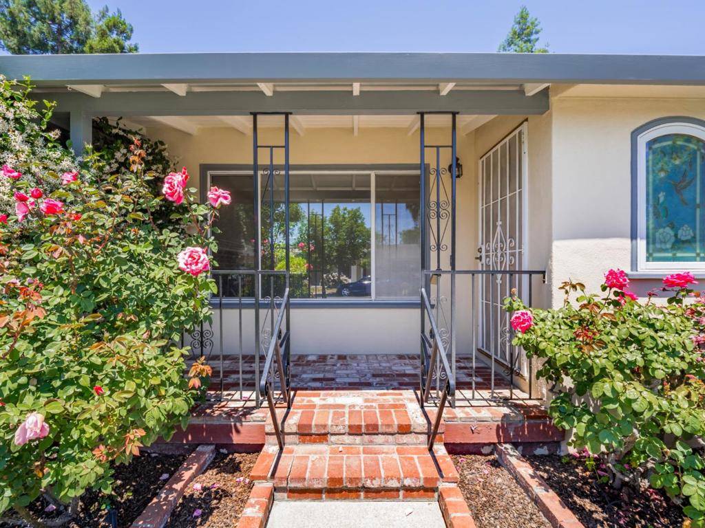 739 Quartz ST, Redwood City, CA 94061