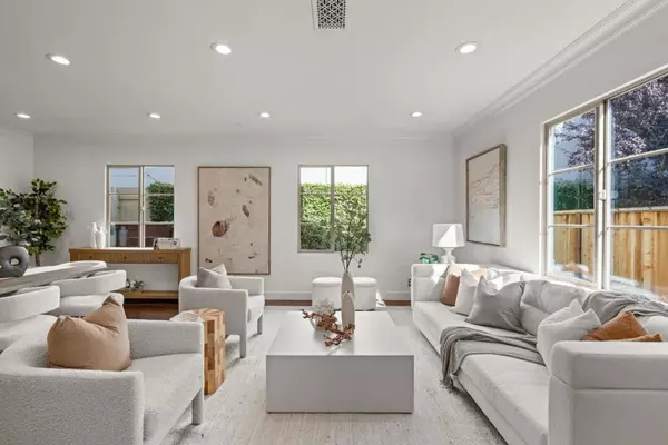 San Jose, CA 95126,1298 Dahlia LOOP