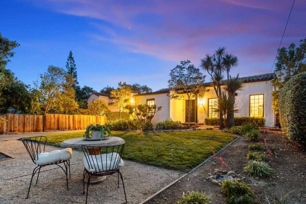 2030 Sand Hill RD, Menlo Park, CA 94025