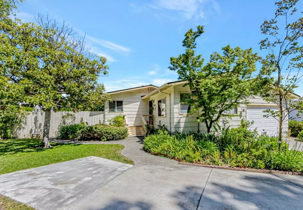 San Jose, CA 95136,259 Mountain Springs DR