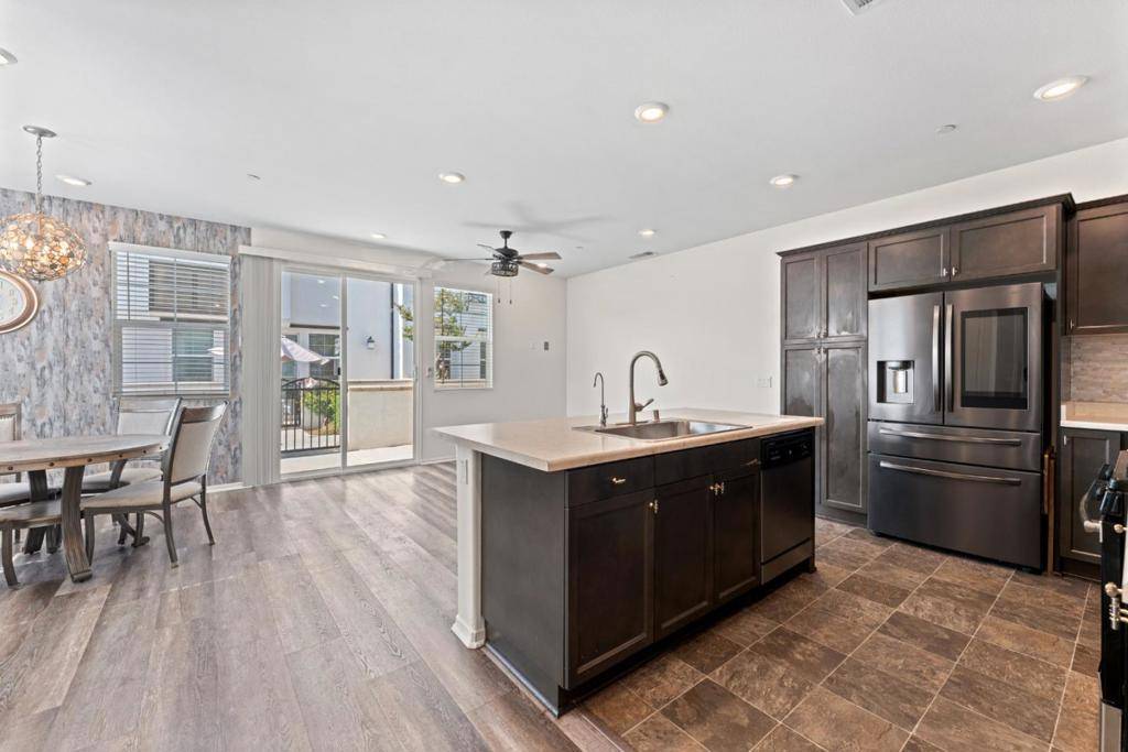Menifee, CA 92584,30324 Town Square DR