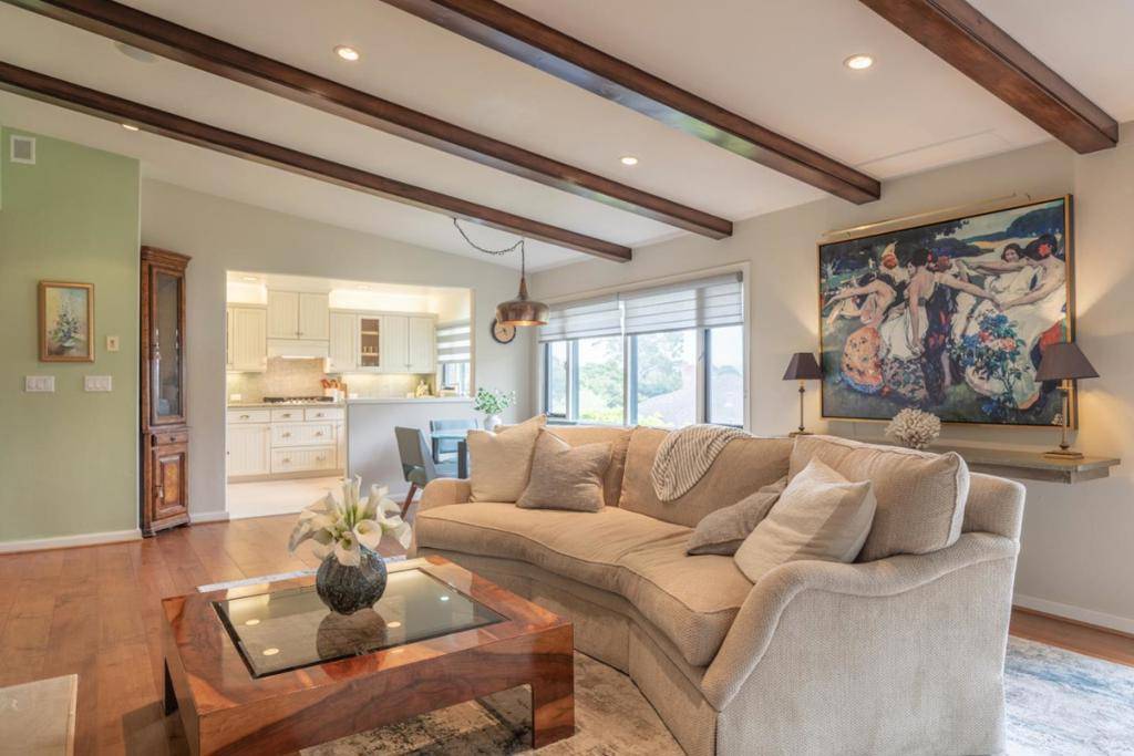 Carmel, CA 93923,142 Del Mesa Carmel