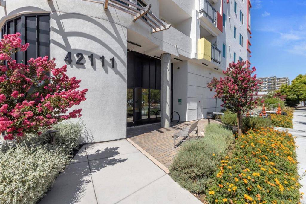 Fremont, CA 94539,42111 Osgood RD #232