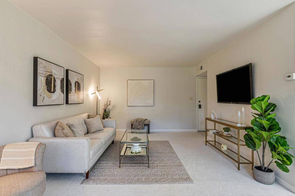 Mountain View, CA 94040,181 Del Medio AVE #307