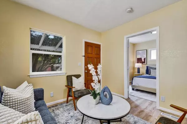 San Francisco, CA 94112,324 Holloway AVE