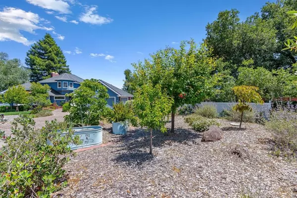 Santa Cruz, CA 95060,1212 Laurent ST