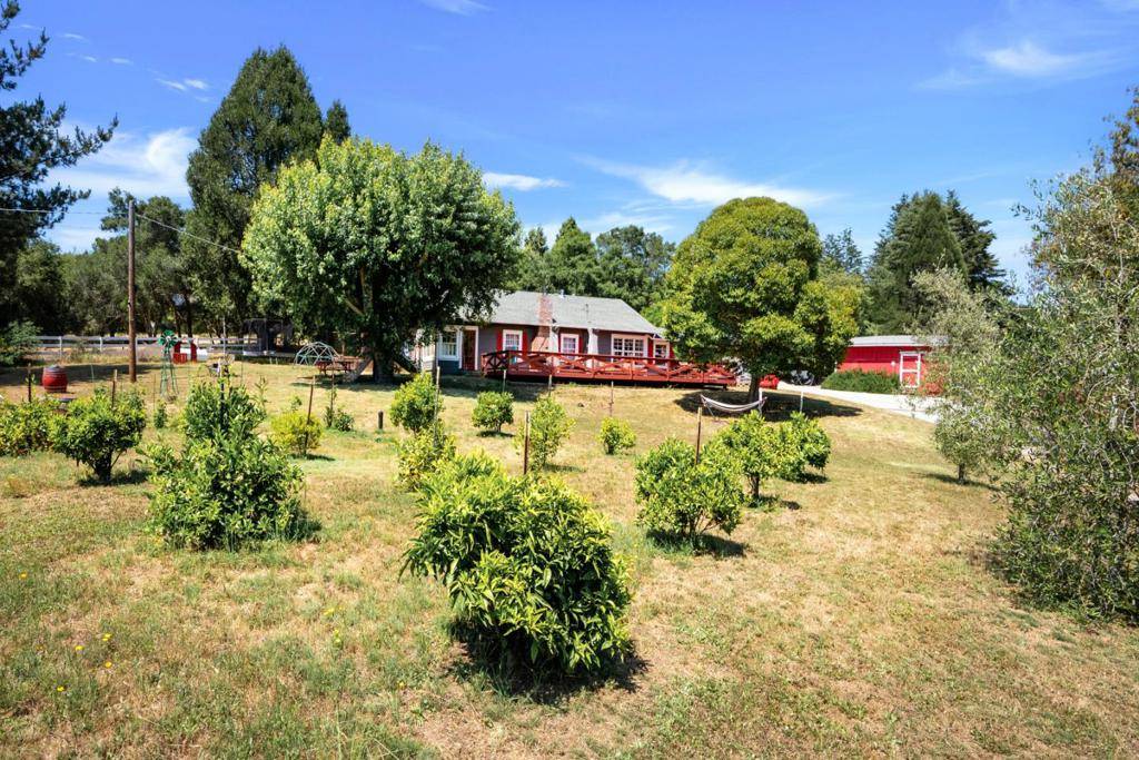 2165 Cox RD, Aptos, CA 95003