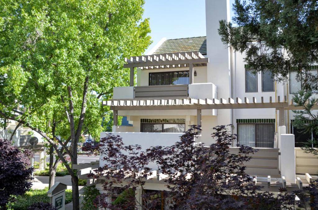 70 Mozden LN, Pleasant Hill, CA 94523