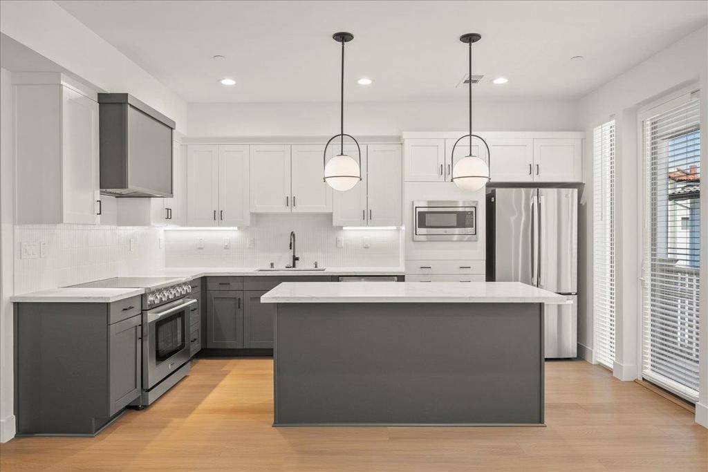 224 Carroll ST #2, Sunnyvale, CA 94086