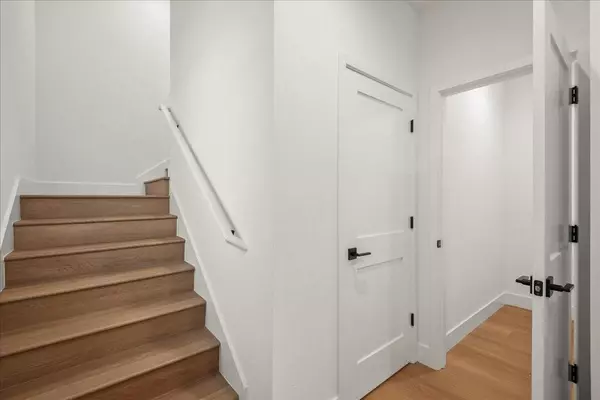 Sunnyvale, CA 94086,224 Carroll ST #7