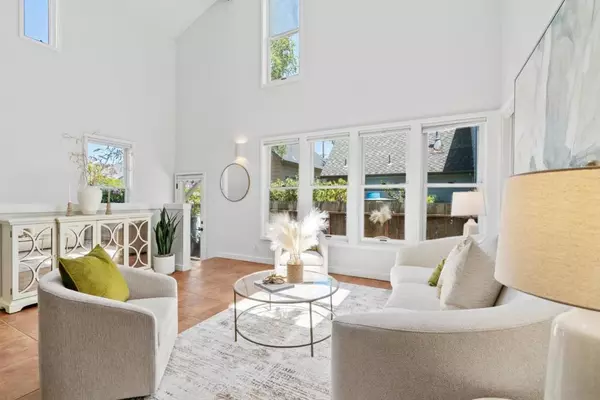 Santa Cruz, CA 95062,214 Brook AVE