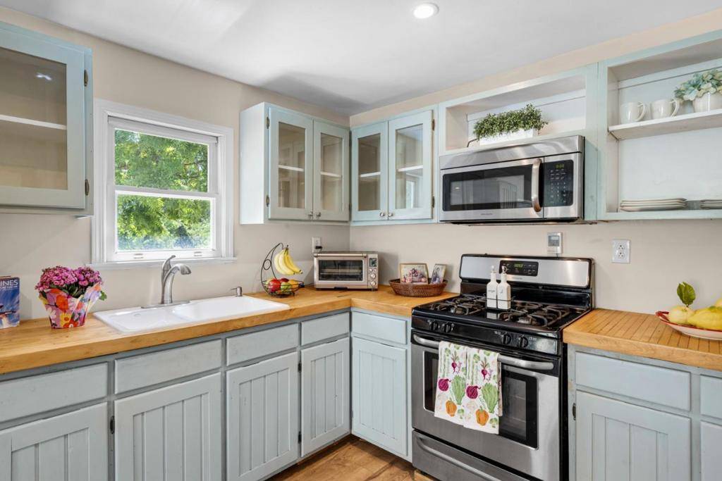 Morgan Hill, CA 95037,23785 Mckean RD