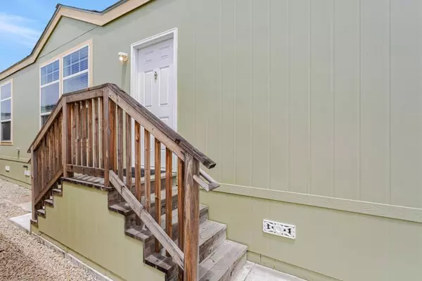 Marina, CA 93933,356 Reservation RD