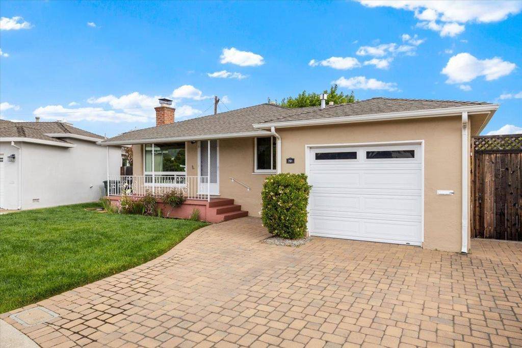 San Mateo, CA 94403,701 Poinsettia AVE