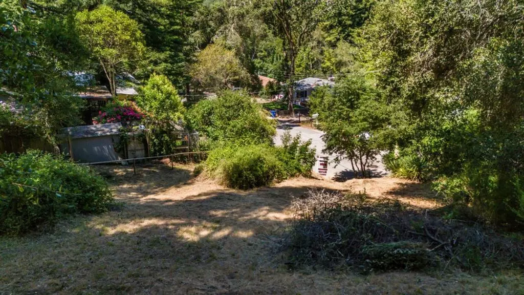 15971 Forest Hill DR, Boulder Creek, CA 95006