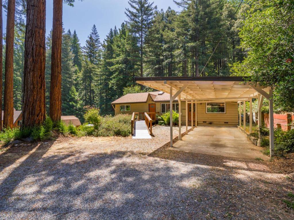 1725 Early DR,  Felton,  CA 95018