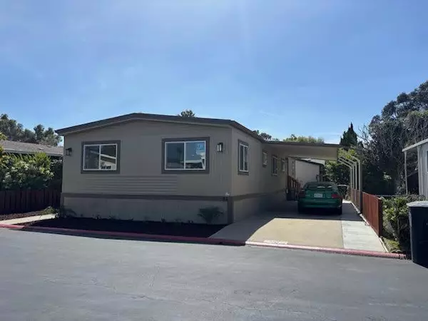 Salinas, CA 93906,255 E BOLIVAR ST