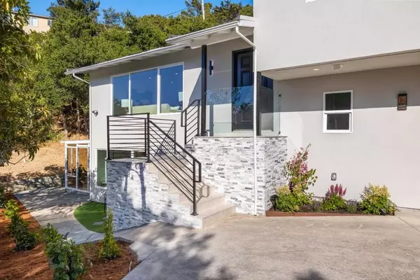 Hillsborough, CA 94010,1315 Black Mountain RD