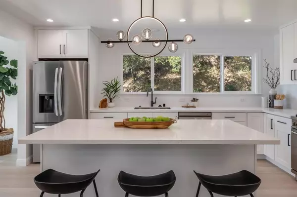 Hillsborough, CA 94010,1315 Black Mountain RD
