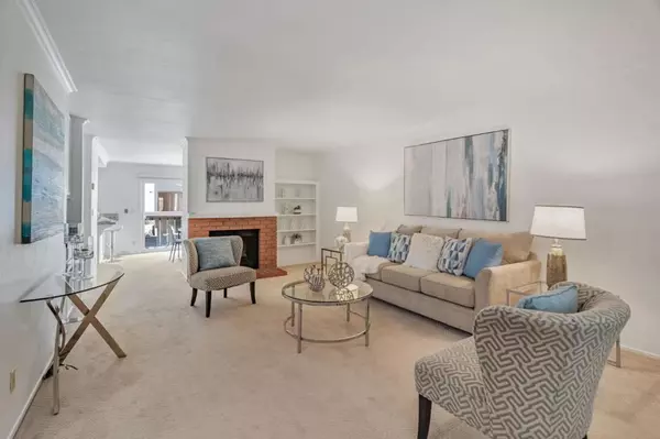 Campbell, CA 95008,722 Duncanville CT