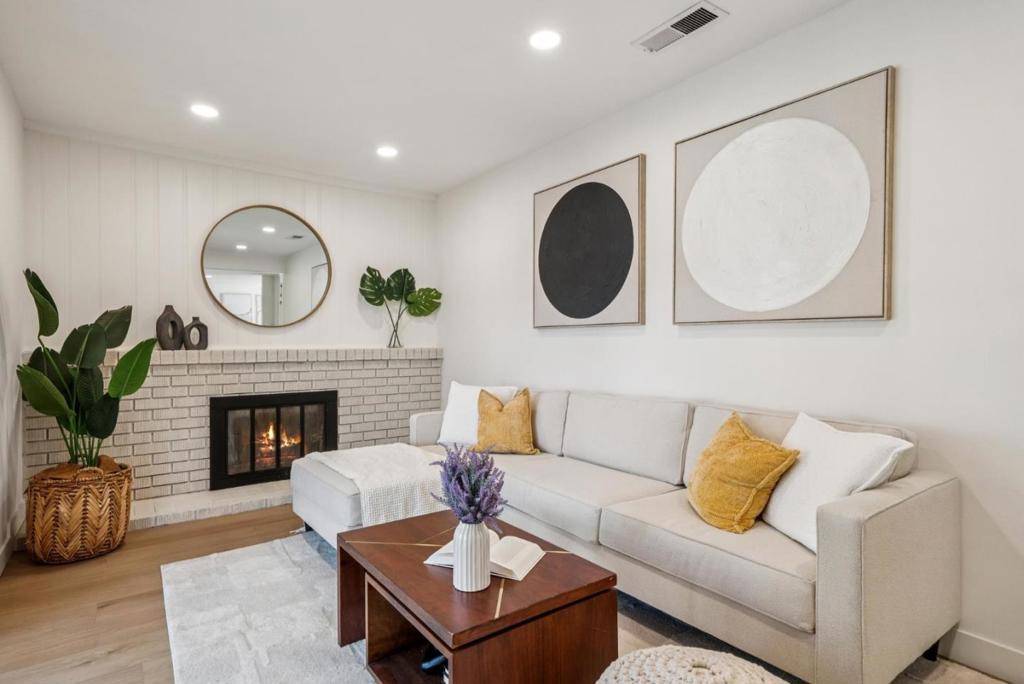 San Jose, CA 95118,1576 Princeton DR